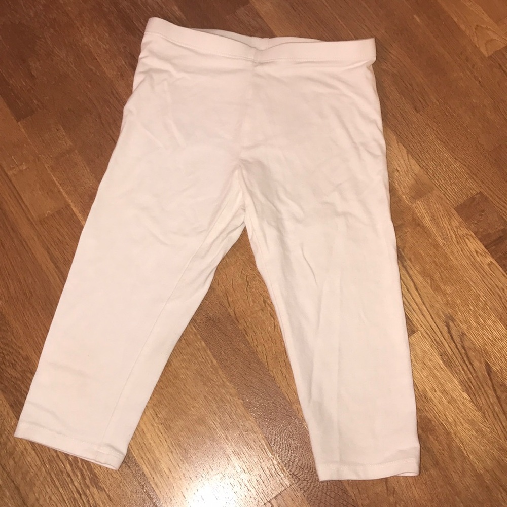 Girls white Capri leggings size small 6/6x